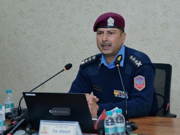 एसएसपी विश्व अधिकारीको बढुवा रोकिनु : इमानदार अधिकृतमाथि अन्याय ?